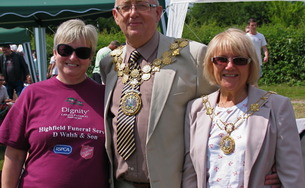 Sheila Brodie and the Mayor...
